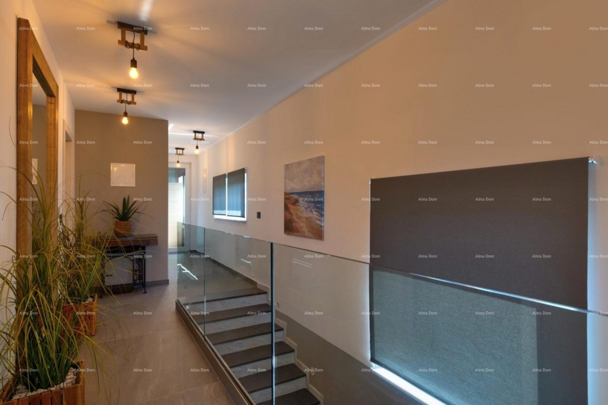 Modern villa with a pool and sauna, Marčana! 12