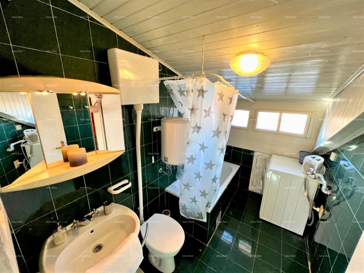 Продается квартира в центре Пулы с видом на собор и море. 13