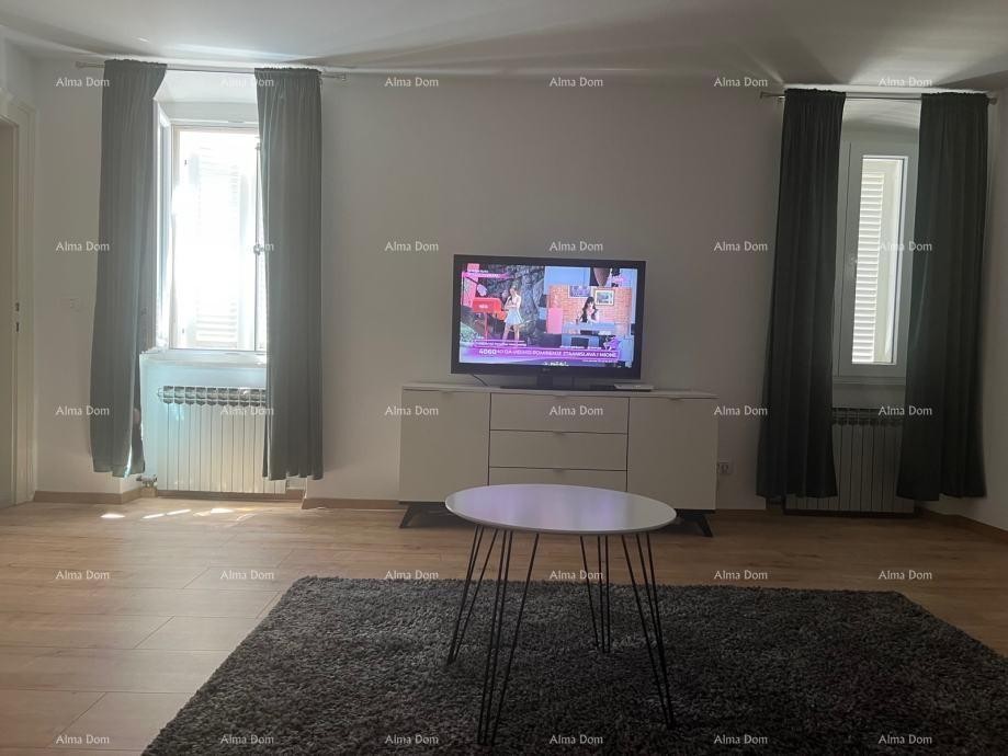 In vendita bilocale nel centro di Rovigno 4