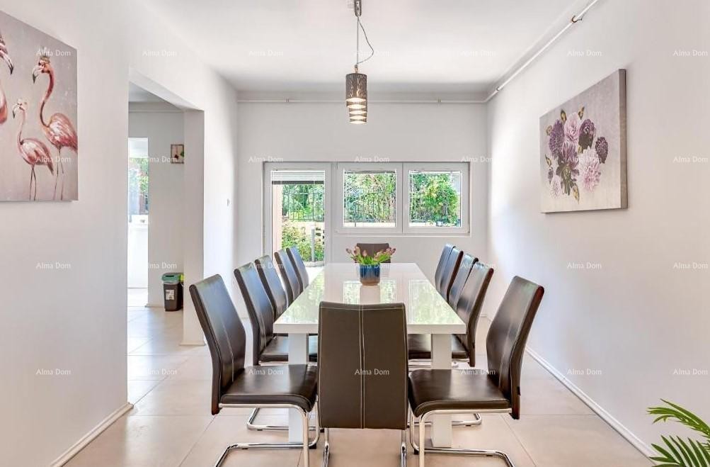 Prodaja kuće s bazenom i pogledom na more – Ližnjan 8