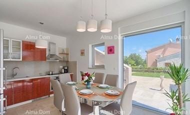 Bella villa in vendita, Marčana 13