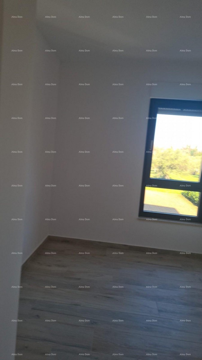 Appartamento moderno con due posti auto, nel blocco B, vicino a Umago! s2 11