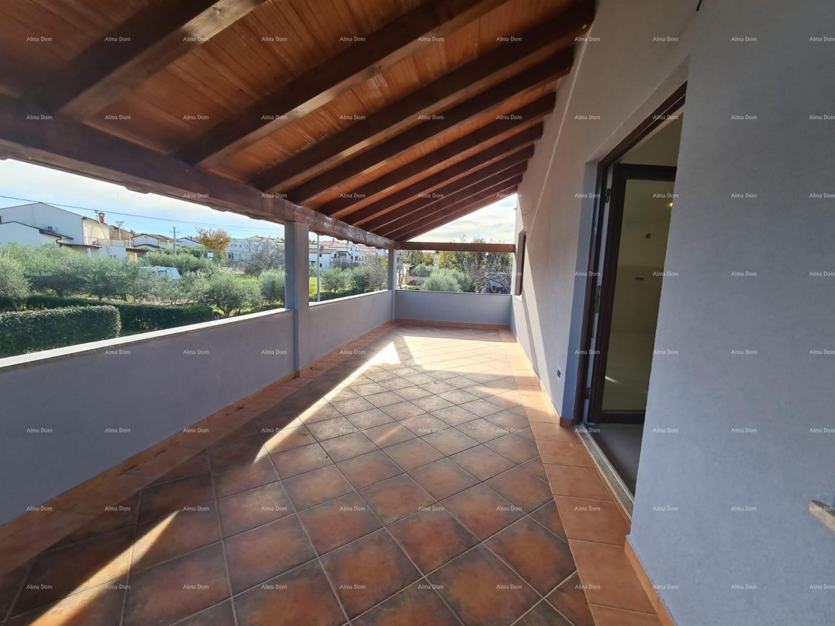 Poreč – Family House with Two Residential Units 17