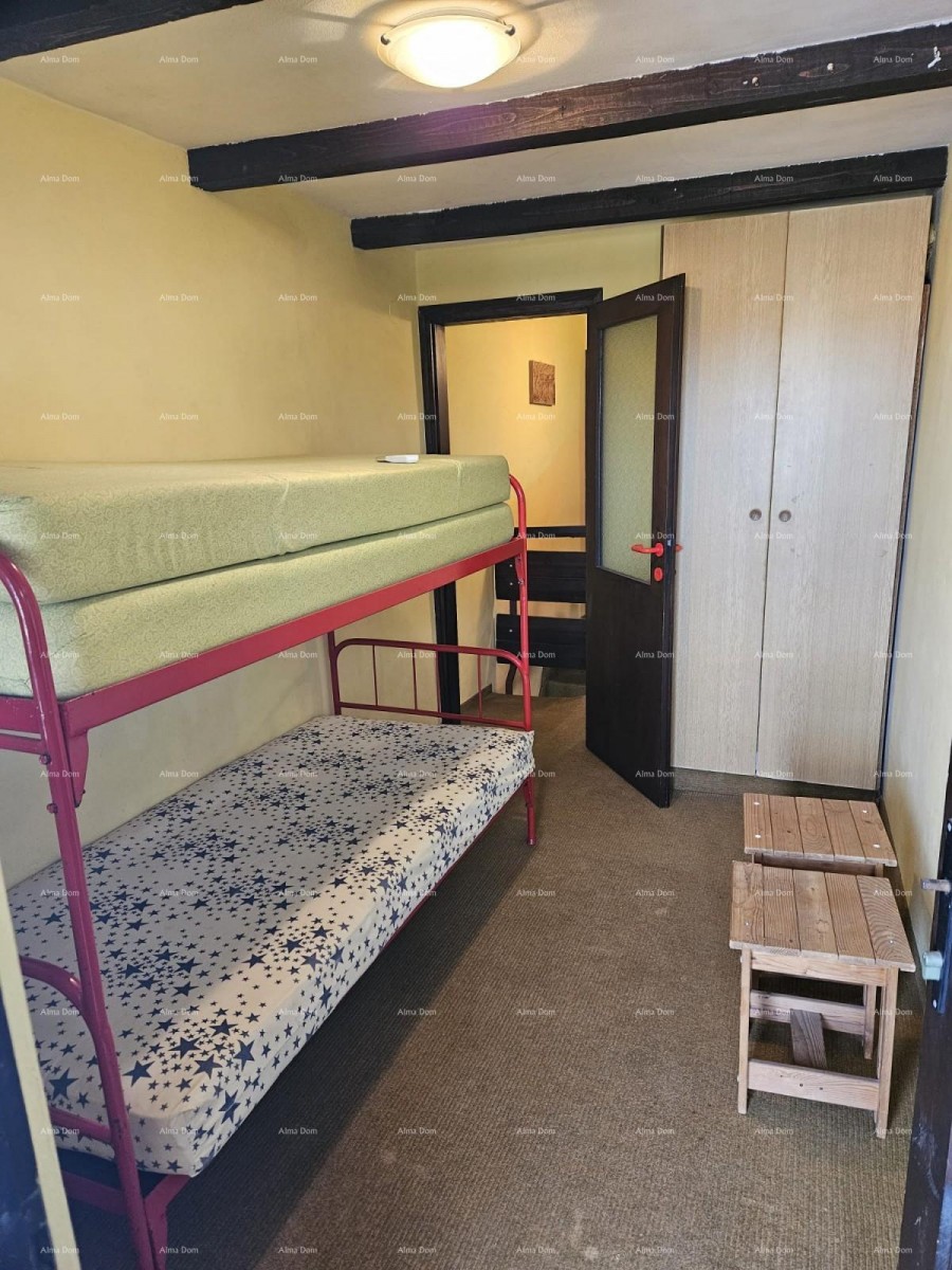 Перо́ж! Дом в ряду! 17