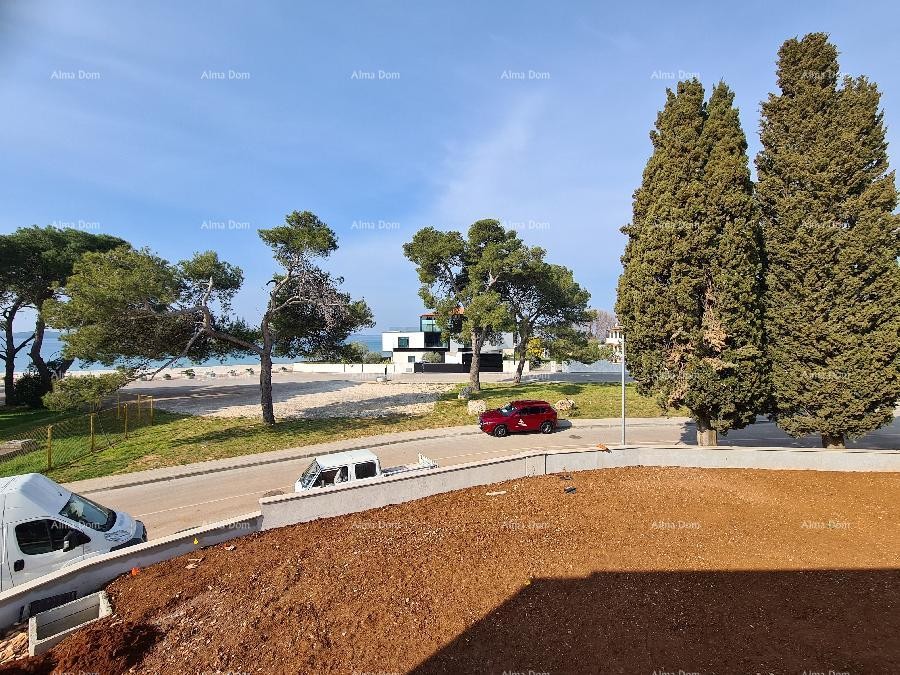 Luxury apartment in Fazana. Right next to the beach. Direct sea view. 3