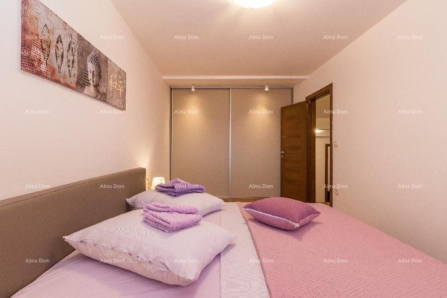Valdebek. Samostoječa hiša s bazenom in jacuzzijem! Bližina centra mesta Pule. 31