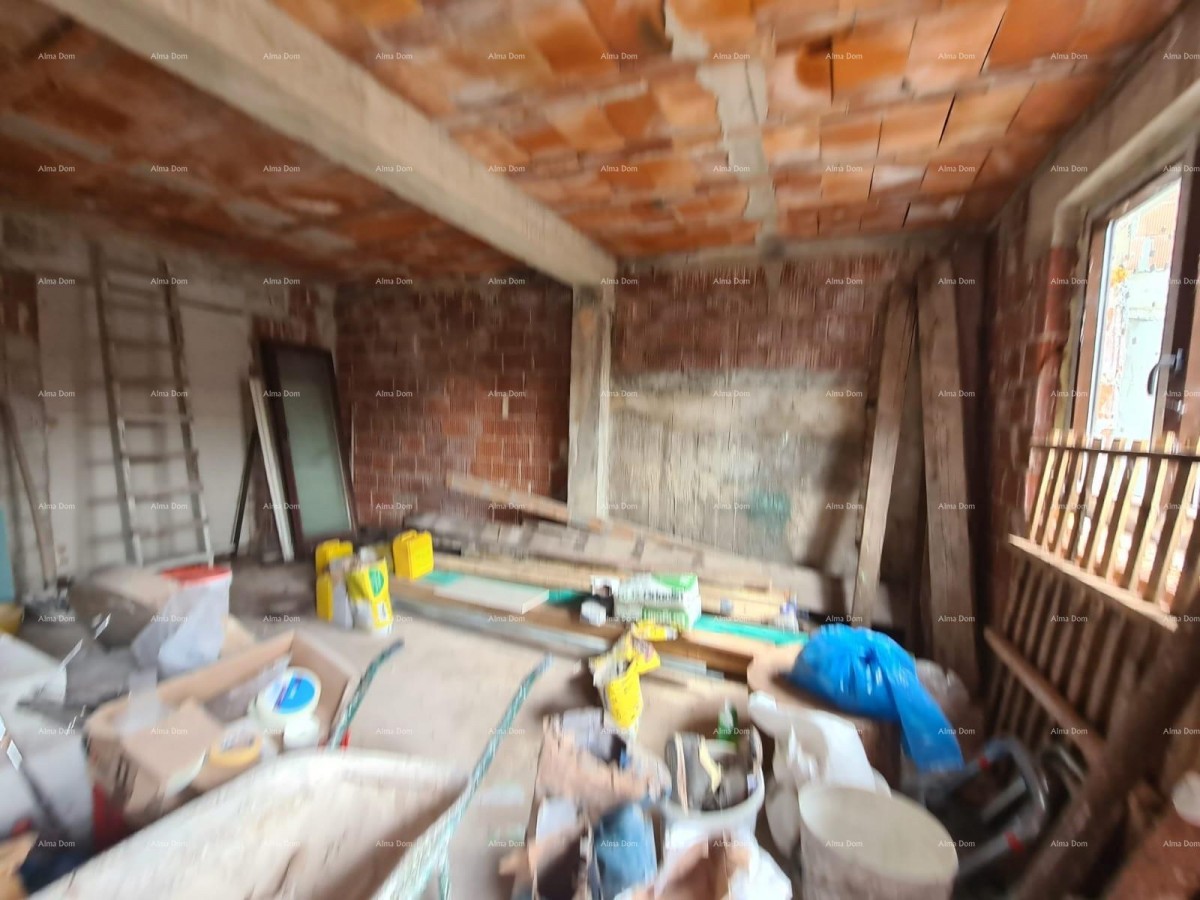 Продается дом с погребом в стадии ремонта, КРНИЦА! 9