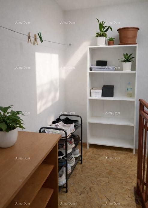 Rovigno – immobile con due appartamenti con vista mare e posto auto 11