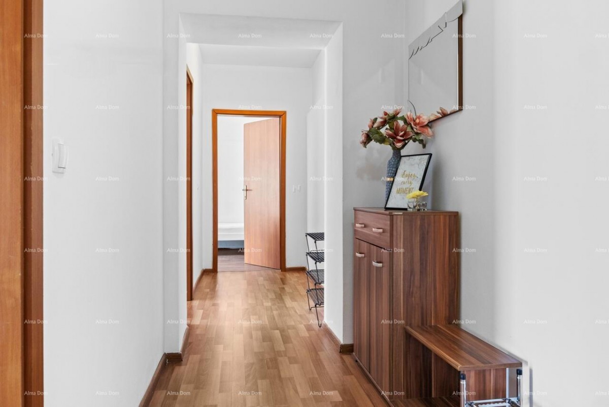 Beautifully renovated Istrian house with a private pool –  Svetvinčenat 16