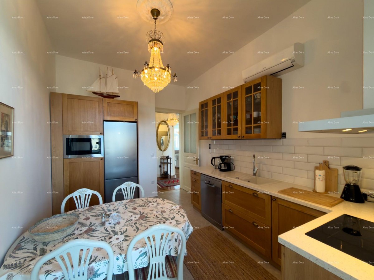 Renovated Apartment in the Center of Pula! 27