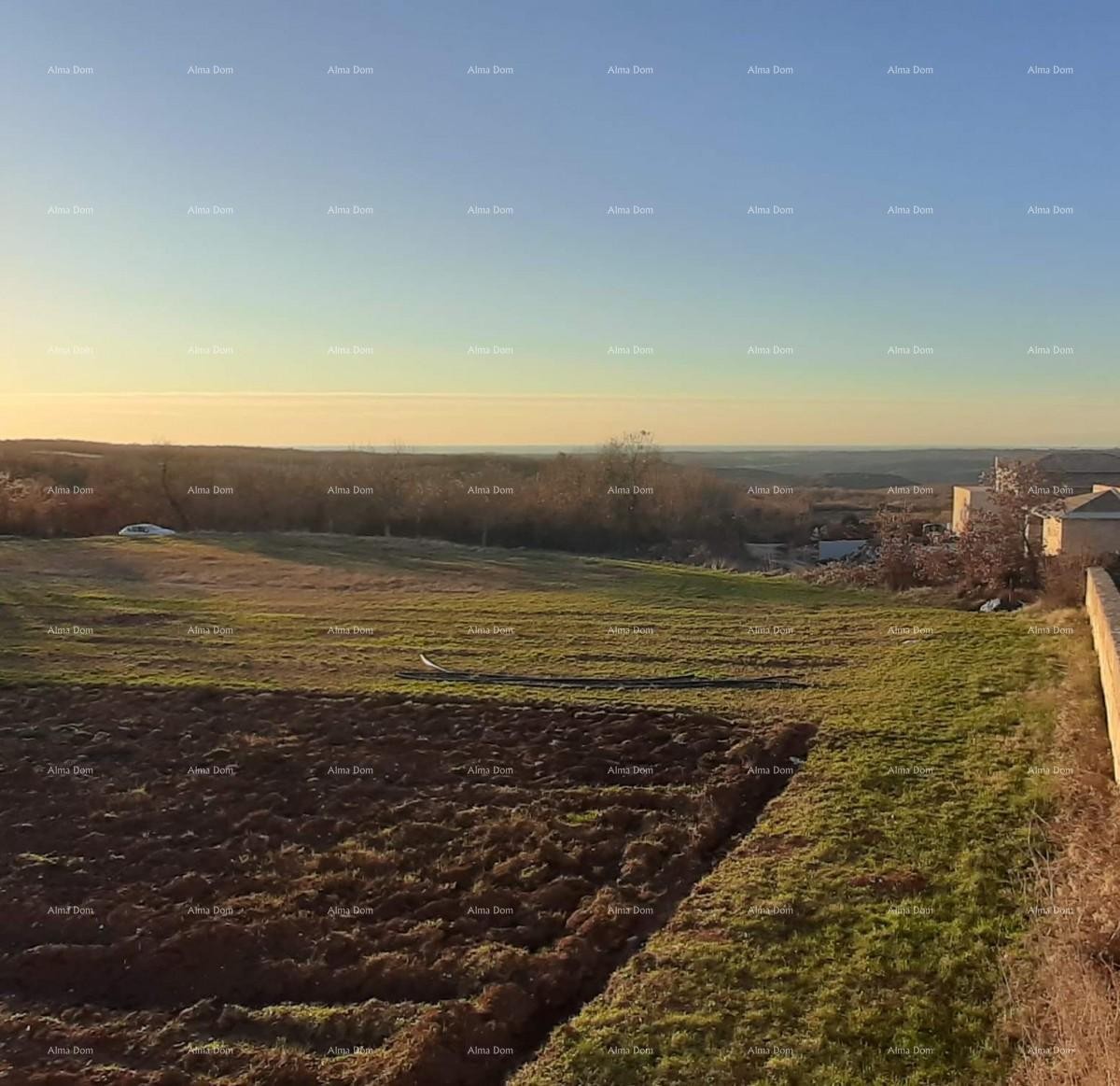 Prodaja stavbnega zemljišča 2