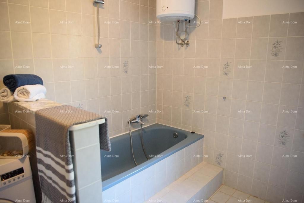 PREMANTURA – beautiful two-storey house with three apartments 4