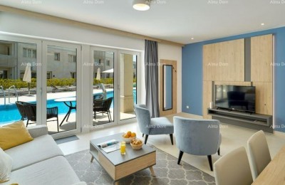 Umag – apartma ob morju v kompleksu s bazenom