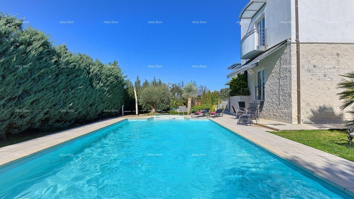 Pješćana Uvala  Turistično mesto na morju v bližini Pule. Ekskluzivna vila. 4