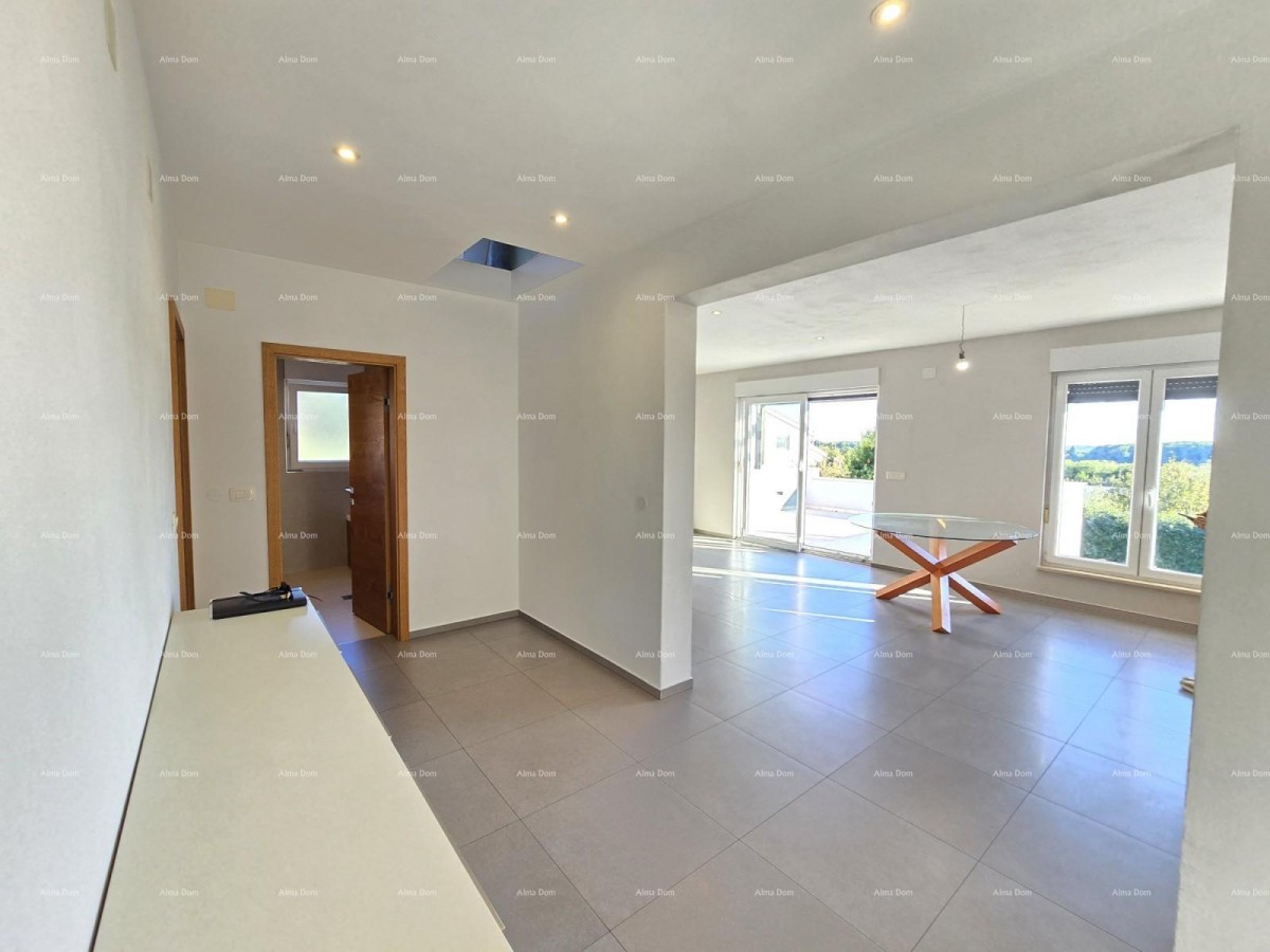 Современный дом с бассейном в Пуле, недалеко от центра! 9