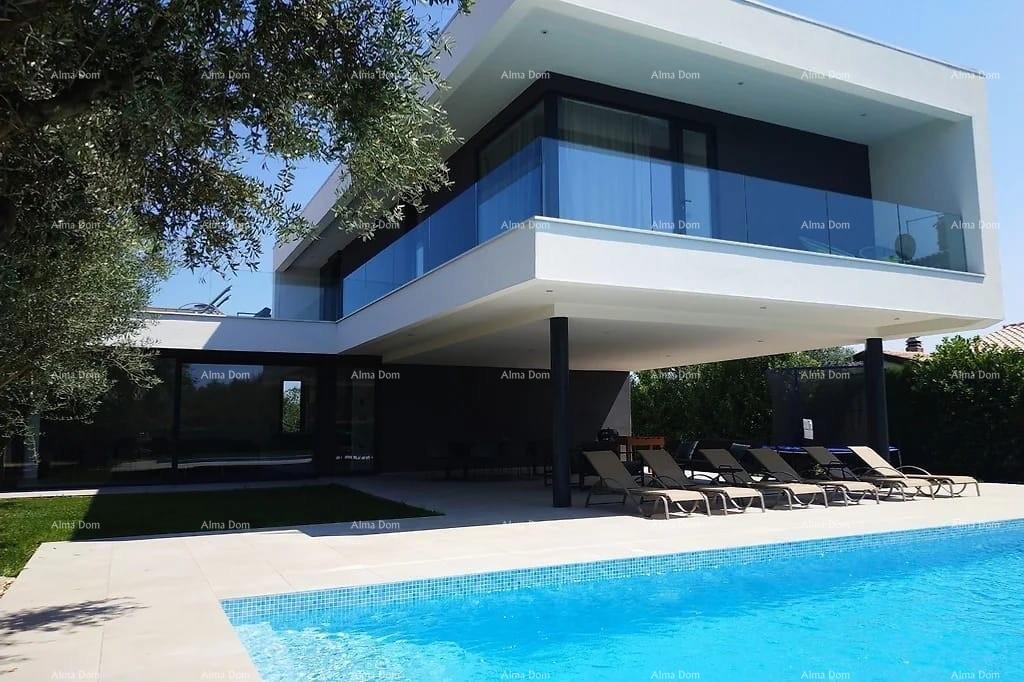 For sale is a modern and luxurious villa located in the beautiful village of Peroj 1