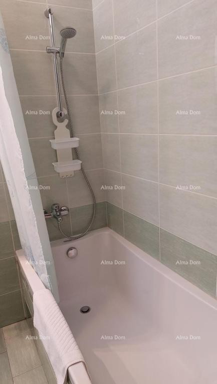 Casa con vista mozzafiato sulle montagne, terrazza, giardino, barbecue e parcheggio privato. 15