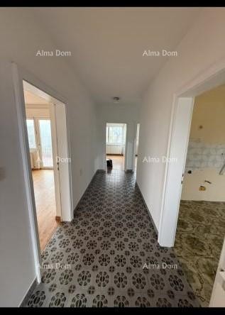 Casa di 155 m2 in vendita – Pola 3