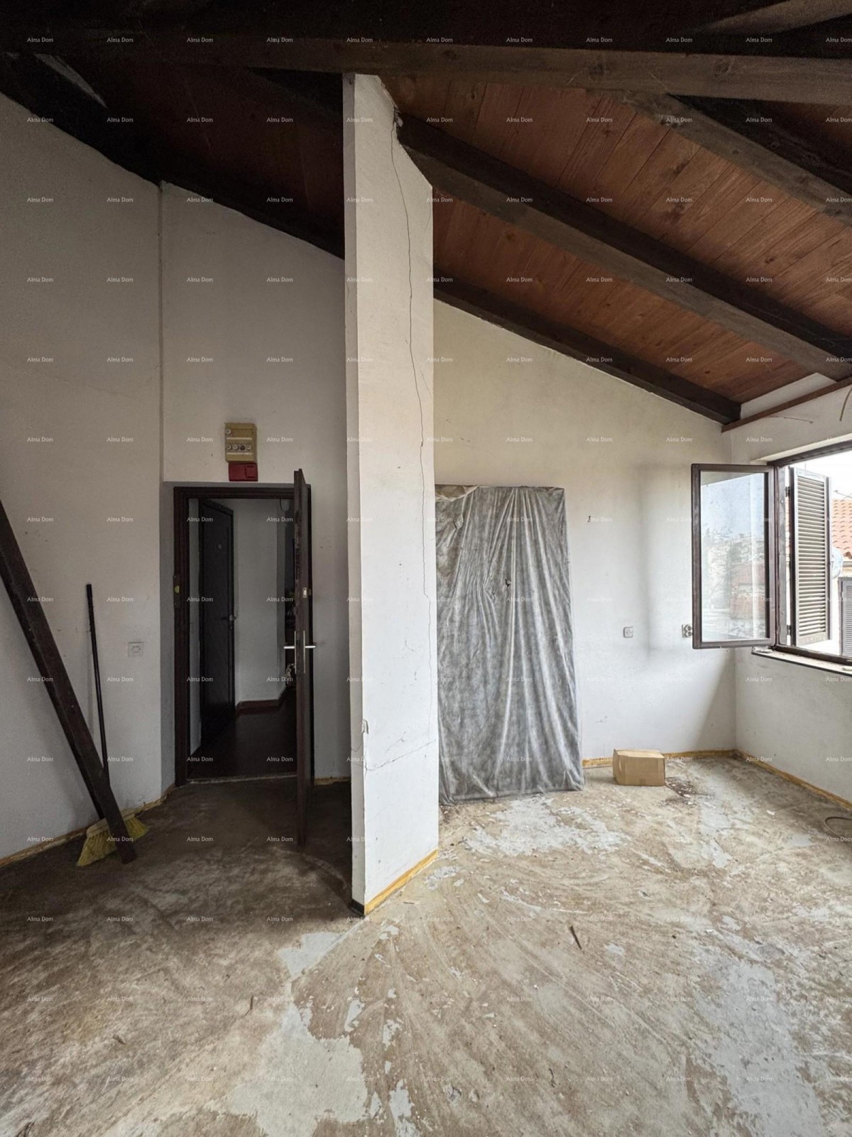 Červar Porat – 2-bedroom apartment with a gallery, 100 m from the sea 2