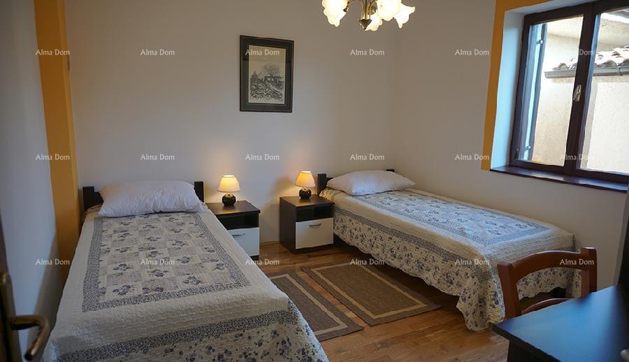 House with a restaurant near Ližnjan - Great investment! 10