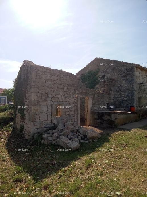 Sale of Istrian stone house for renovation, building permit, Kršan! 4
