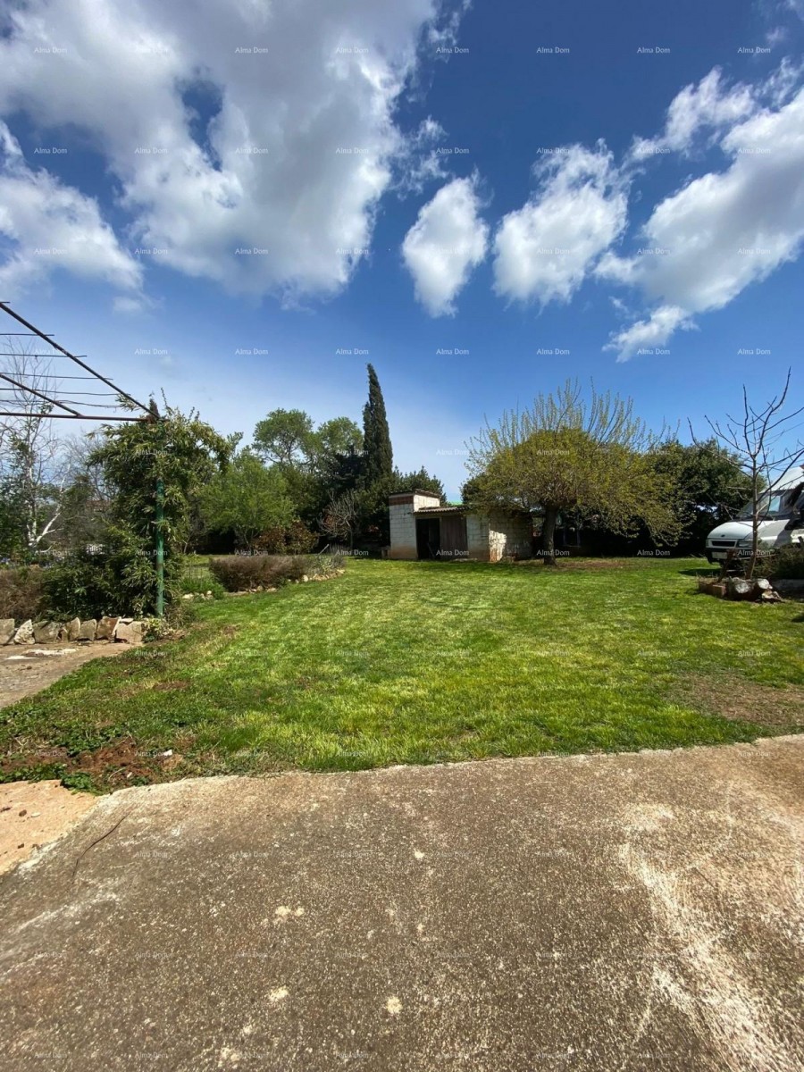 Prodaja dvojčka z gospodarskim poslopjem (manjša hiša) in zemljiščem, Pula! 15