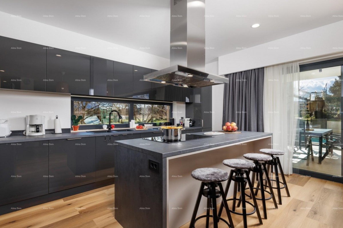 Современная вилла с бассейном, 218 м² – окрестности Лабина 18