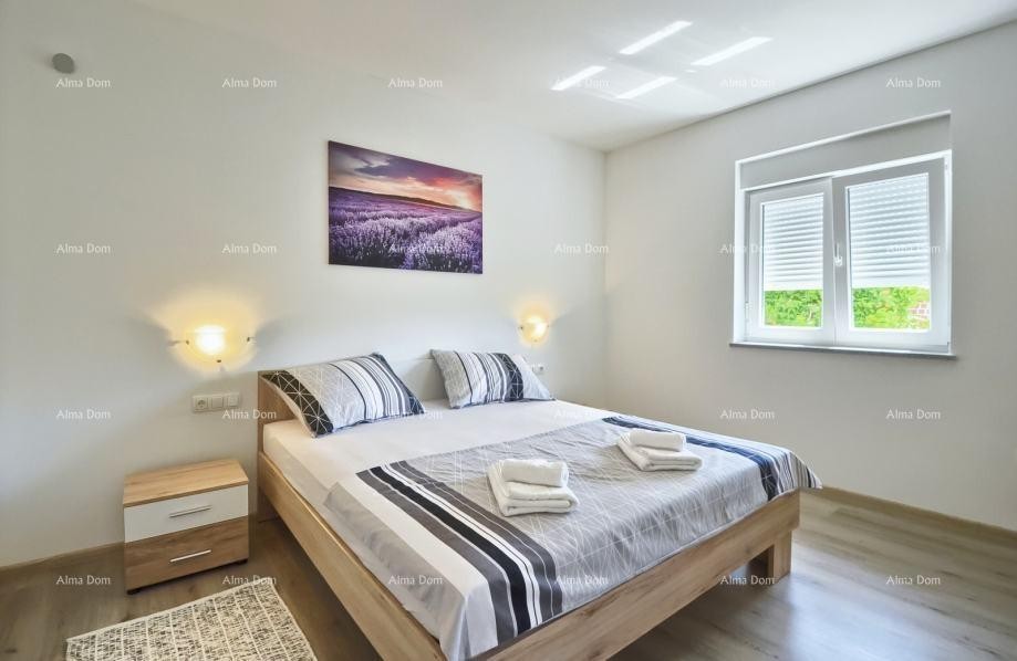 Vendita di un appartamento su due piani con grande giardino e garage, Ližnjan! 13