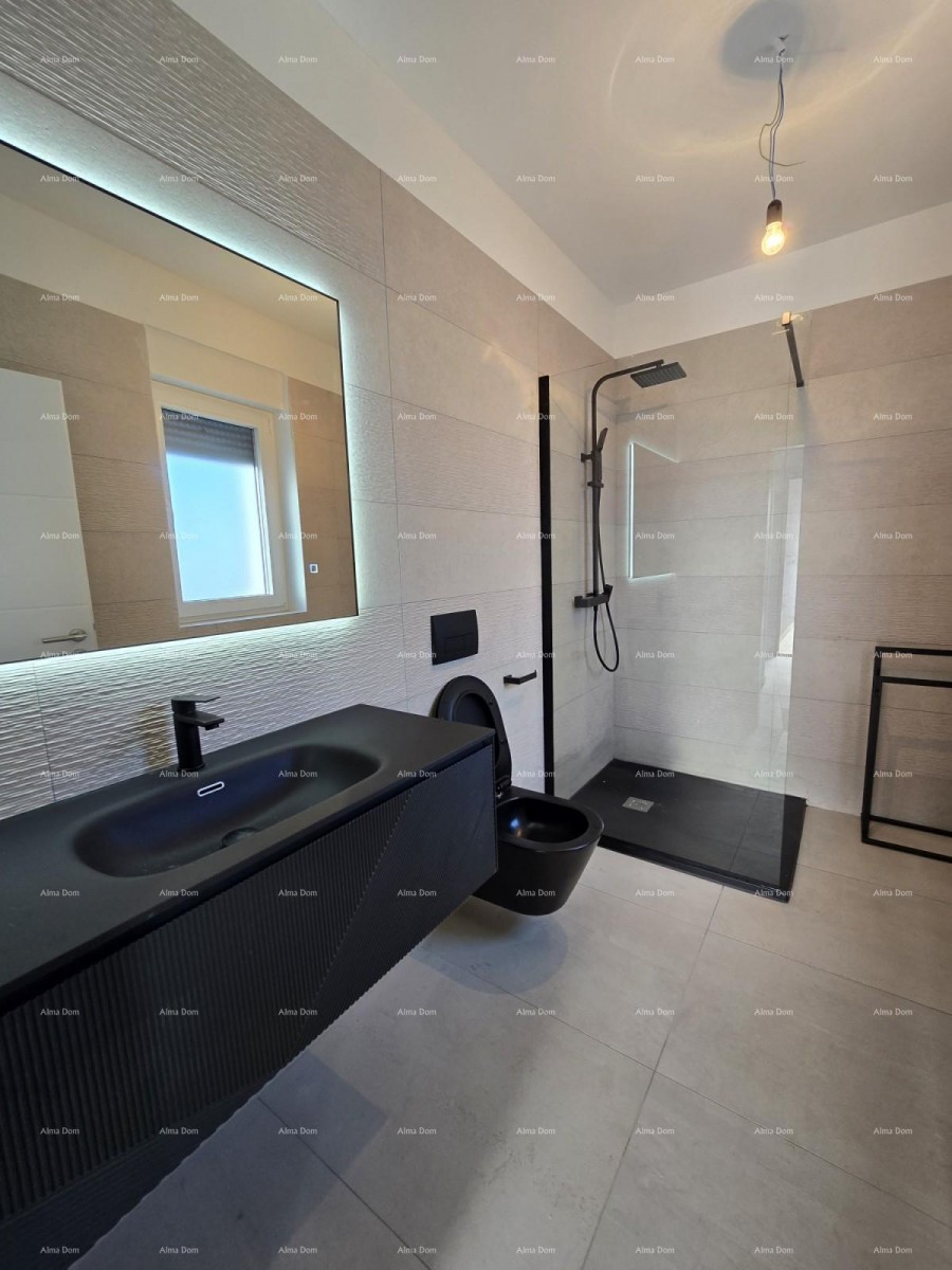 1 km do centra Medulina. Prodaja nove hiše s bazenom na odlični lokaciji, blizu morja! 29