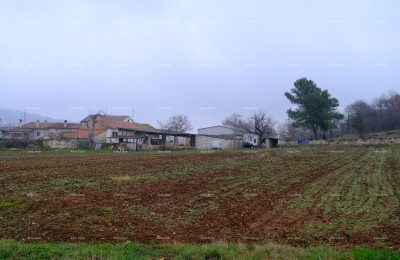 Prodaje se  građevinsko zemljište, Bale