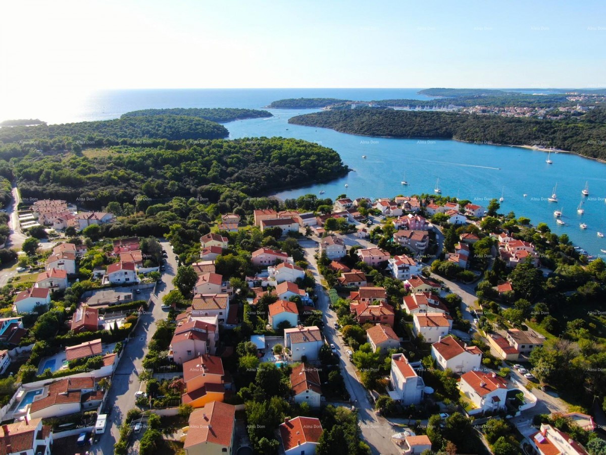 In vendita: Casa con appartamenti, piscina e vista mare – Banjole! 4