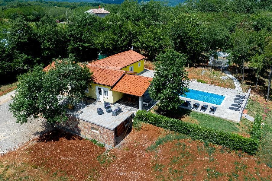 Kuća na Labinštini ! Veliki teren oko kuće od 9400 M2!! 2