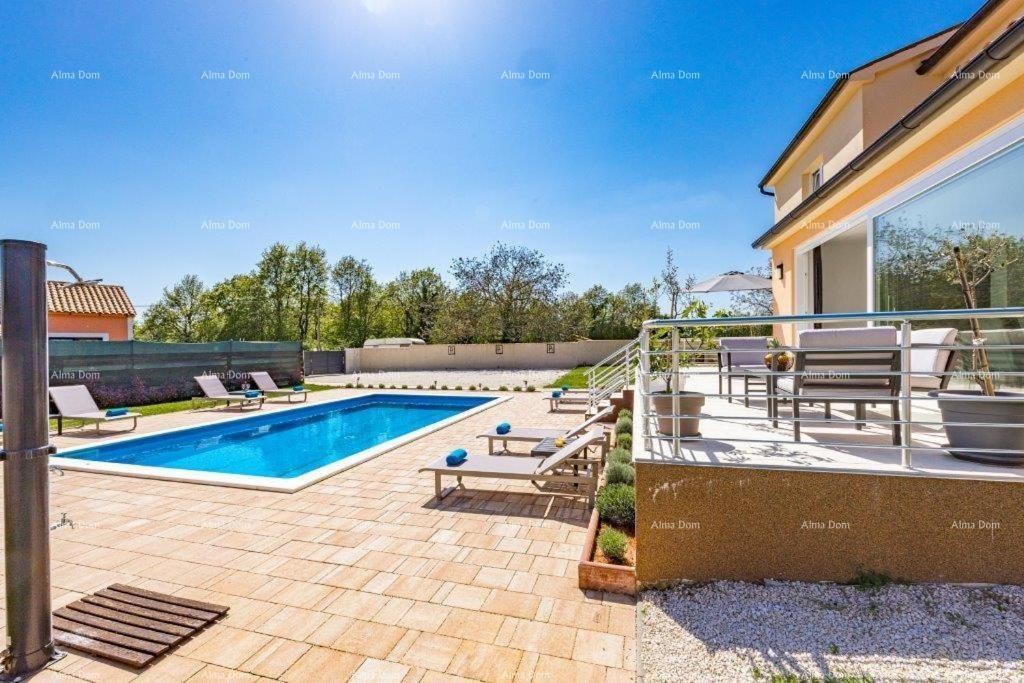 Lussuosa villa con piscina in vendita – Istria, dintorni di Barbana 16