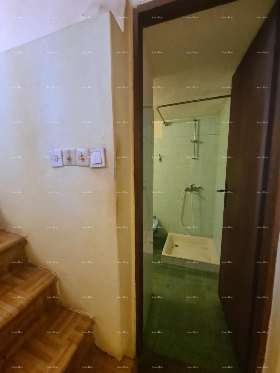 Istarska kamena hiša za renovacijo 33