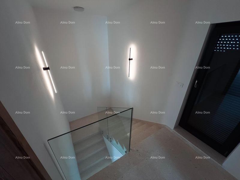 Продажа нового, современного двухэтажного дома с бассейном в непосредственной близости от моря, Помер! 17