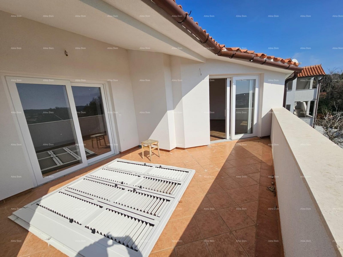 БАНЙОЛЕ – просторный дом с несколькими жилыми помещениями и дополнительным участком под застройку 5