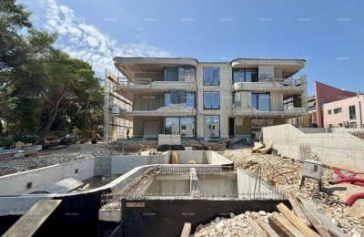 ROVINJ - sale of an apartment in a luxury residence by the sea / S5