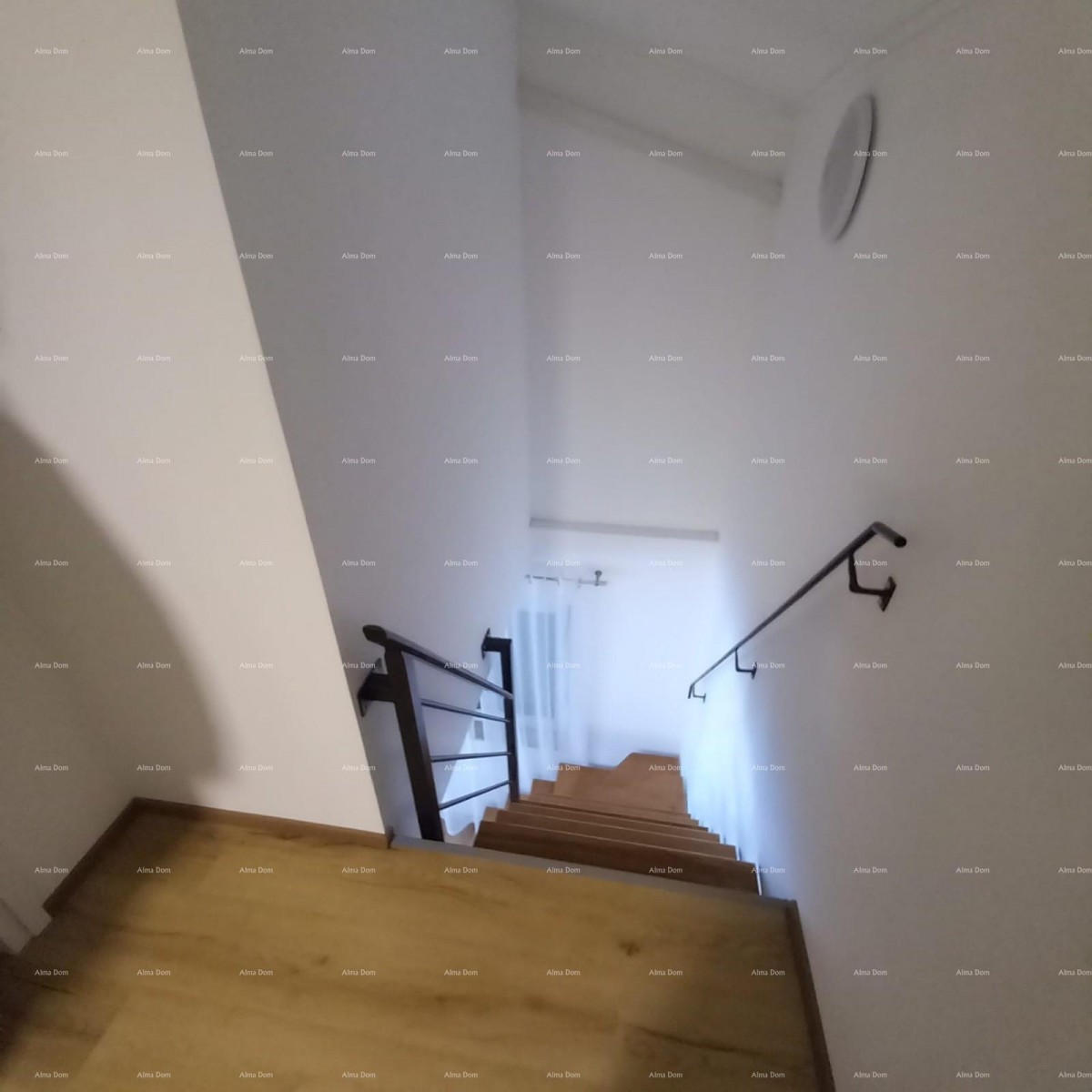 Prodaje se 3-sobni stan na odličnoj lokaciji, Vodnjan 10