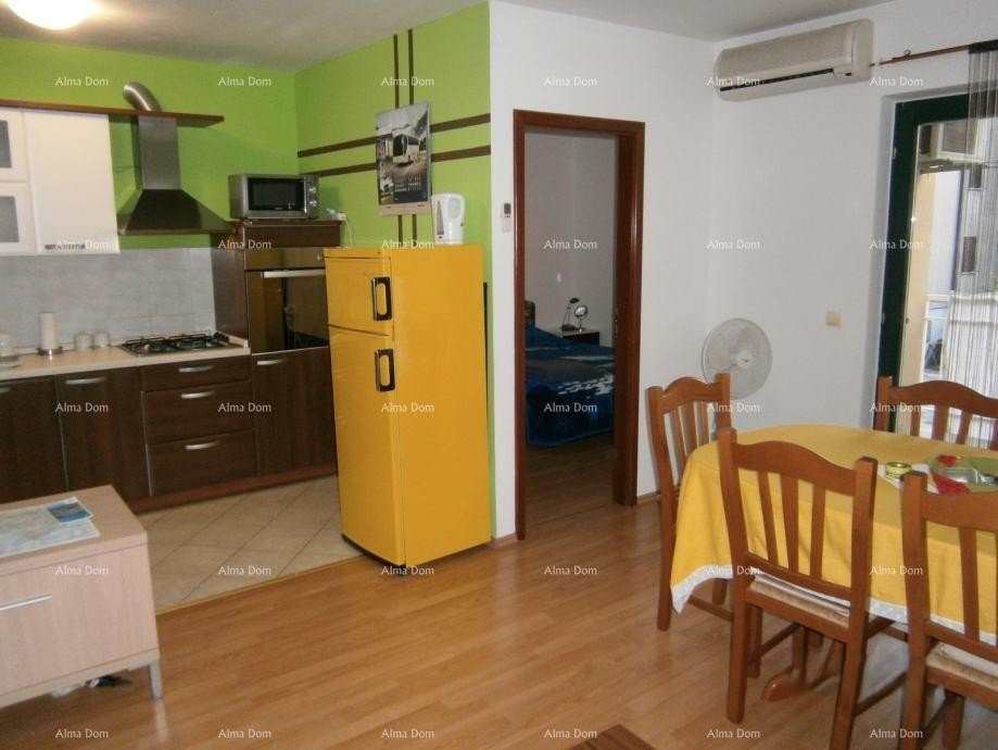 Умаг, четырехкомнатная квартира в новостройке, 200 м от моря 2