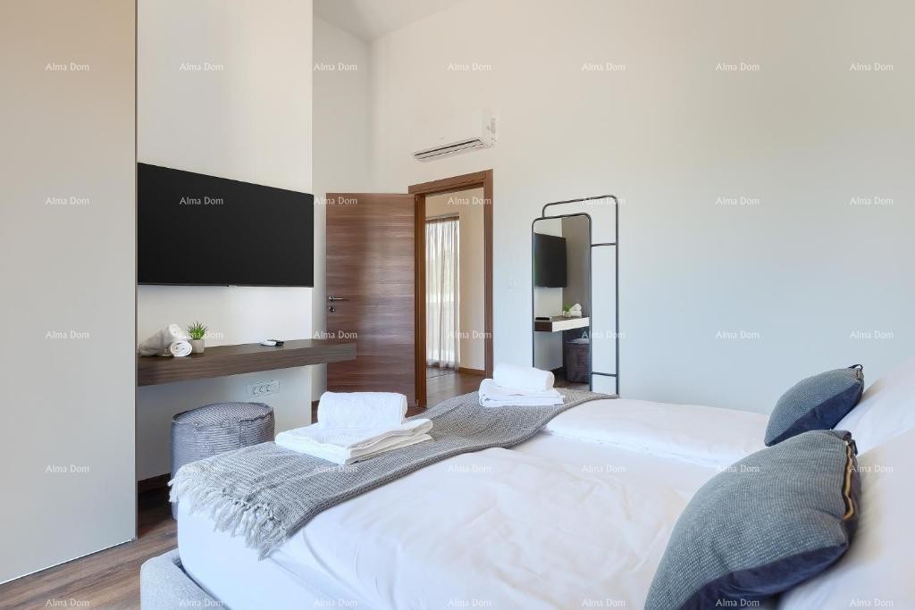 Newly built luxury villa with heated pool! Surroundings of Svetvinčent 11