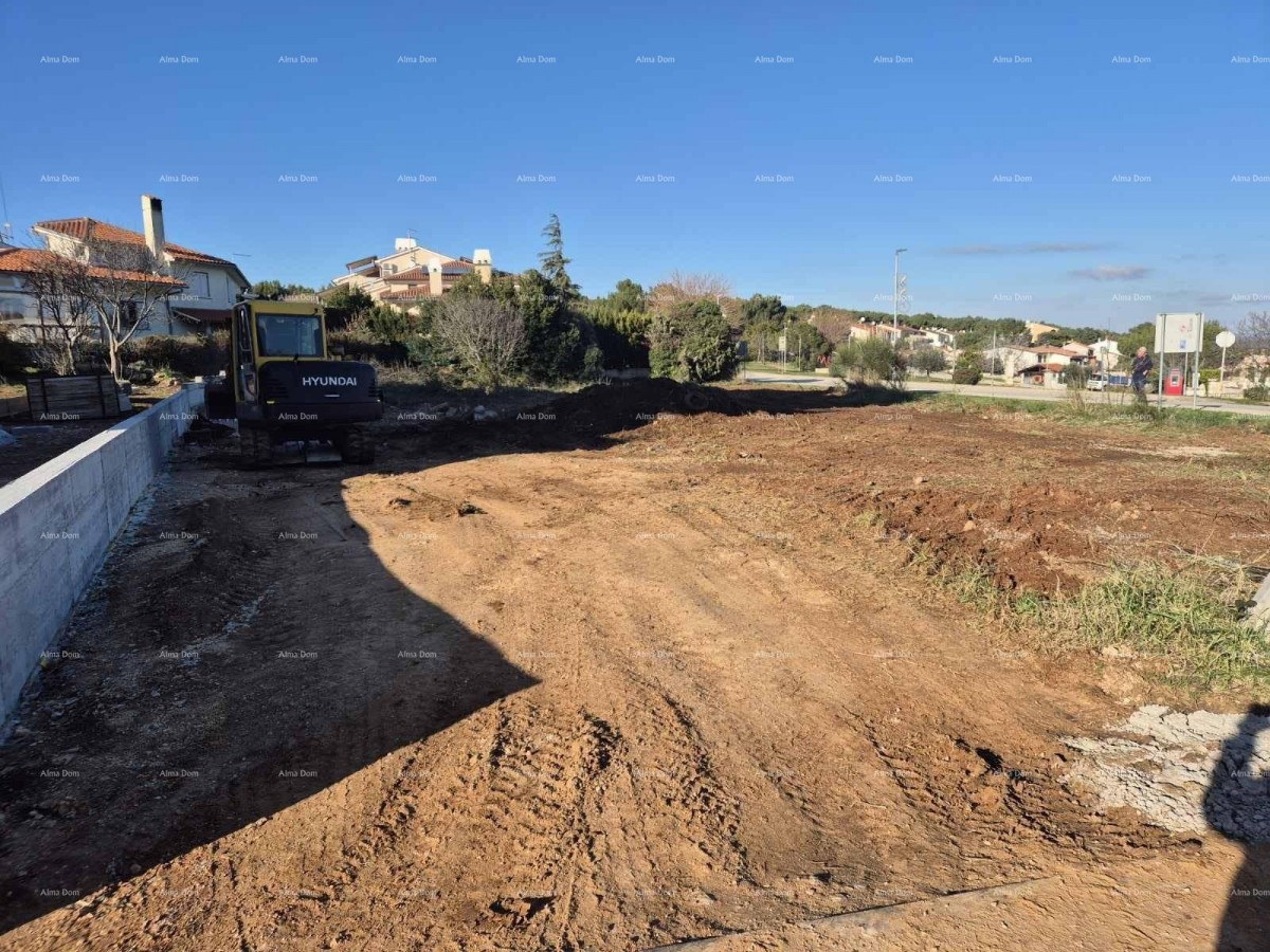 Привлекательный участок под застройку на продажу недалеко от моря, Премантура 1