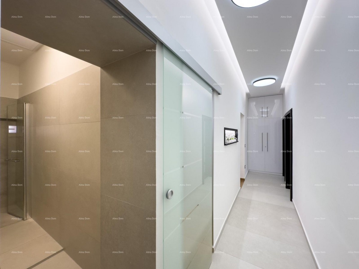 Пула центр улица Истарска 500 метров от Арены Современная полностью отремонтированная и меблированная городская квартира 3