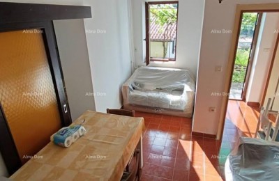 For sale: house – Raša