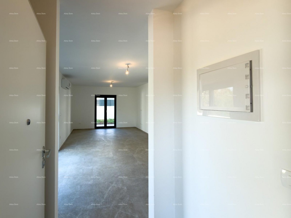 Приземле с большим садом! 2