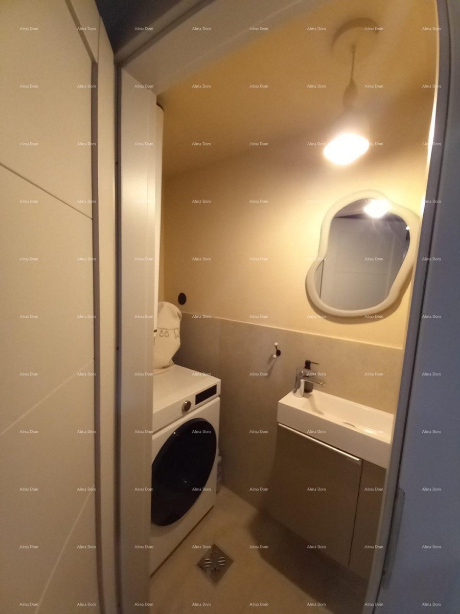 Bale – potpuno renovirana kamena kuća u centru, 116 m² 36
