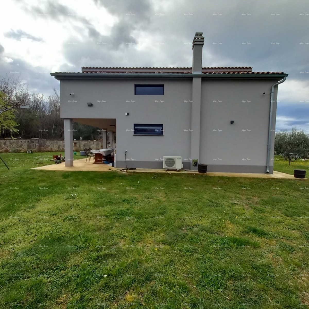 House Pula 2