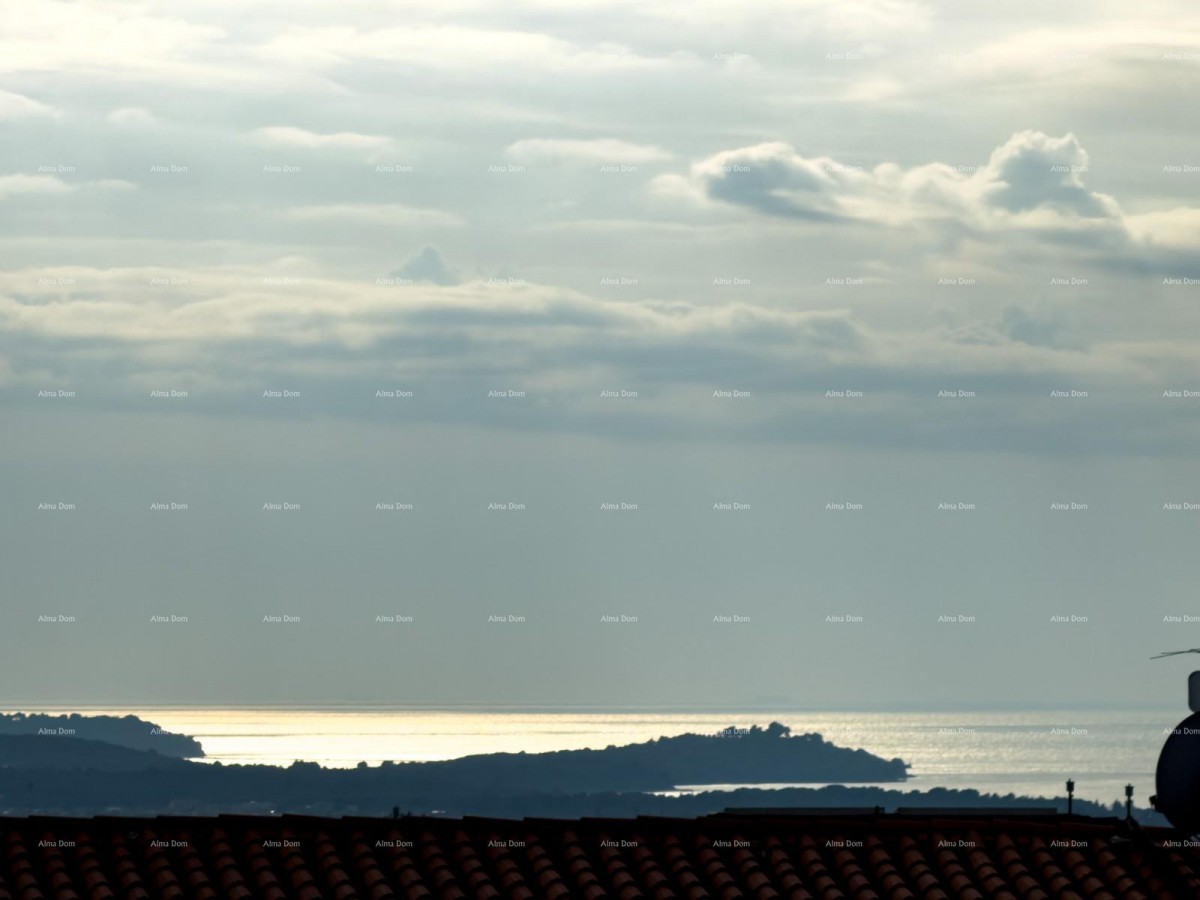 Vendiamo una villa con vista sui Brioni! 43