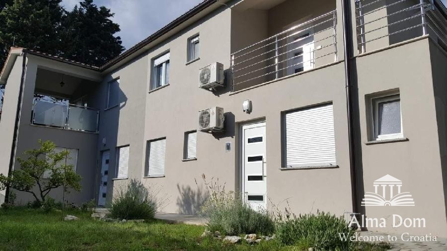 Bellissima casa appartamento nel centro. Premantura. 1