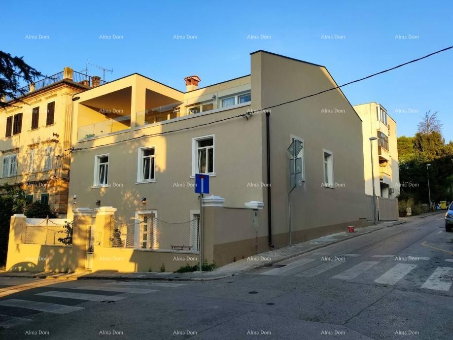 Pula Veruda  Splendida villa in pietra austro-ungarica completamente ristrutturata con vista mare. 17