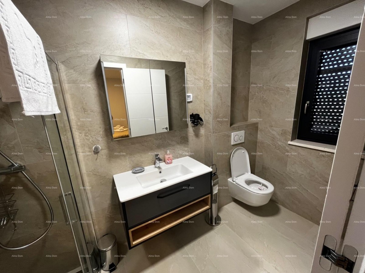 Predivan stan u Medulinu sa bazenom i garažom 7